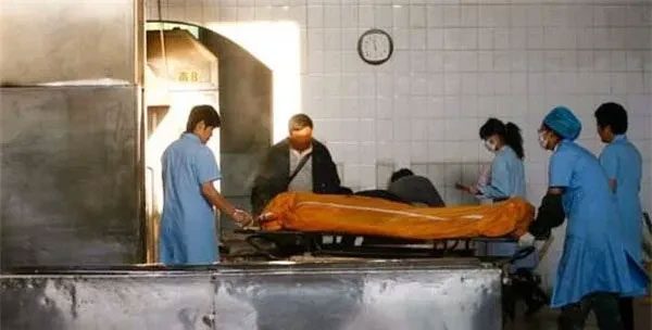 Cremation is the process of reducing the deceased’s body to ashes.