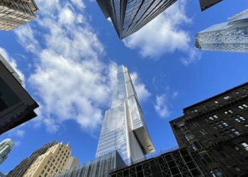 how do people design super tall skyscrapers 124034