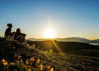 how to guess a hard time in a place where the sun never shines like what people used to in the past 124331