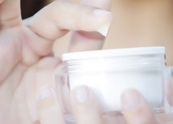 how to use moisturizing cream in summer correctly 121232