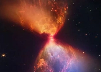 james webb telescope captures image of 100000 year old star