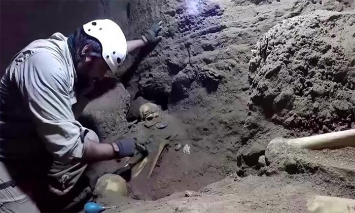 Inca Tomb Excavated in Peru.