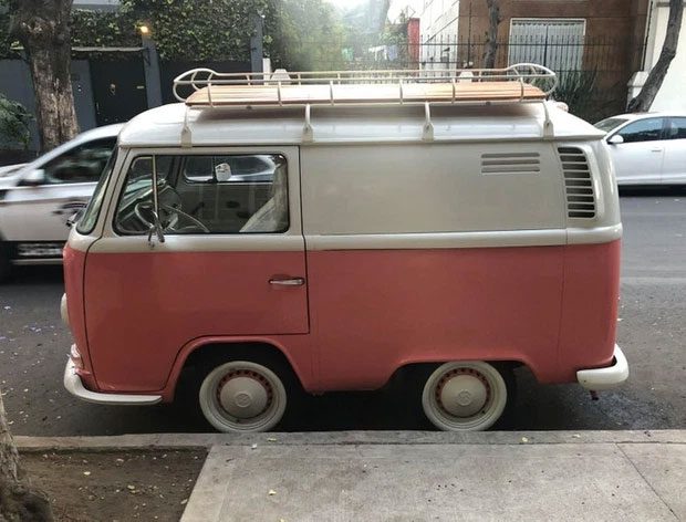 A super cute car
