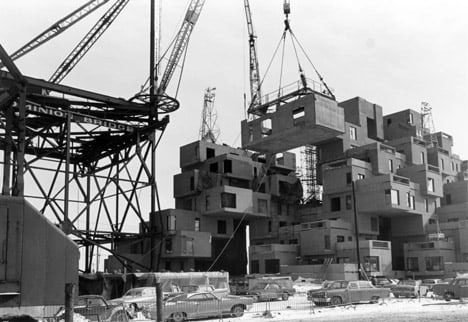 Construction process of Habitat 67.