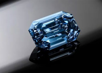 largest green diamond in the world auctioned for over 57 million usd 120268