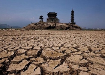 largest sweet water lake in china blocked causing 1000 year old island in lo dien to be fully submerged 122582