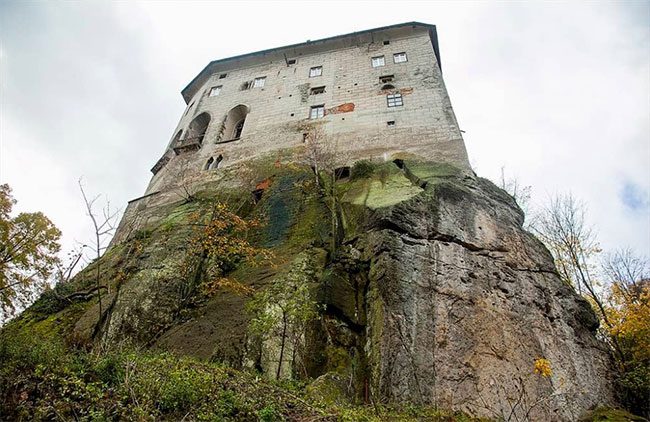 Specifically, Houska Castle was commissioned by Ottokar II in the first half of the 13th century.