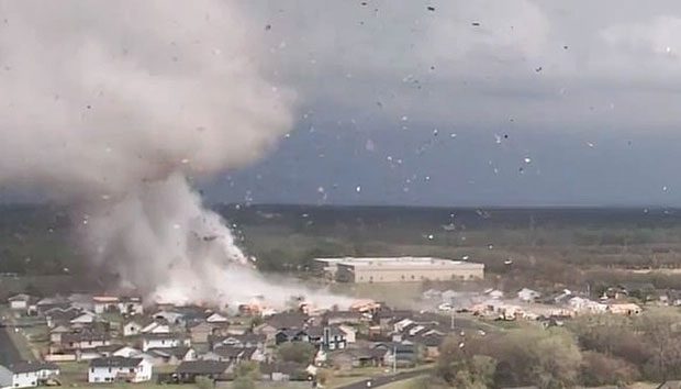 Terrifying moment tornado sweeps away homes in the US.