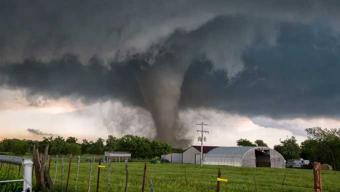 A tornado sweeping through a farm in Wynnewood, Oklahoma, USA on May 9, 2016.