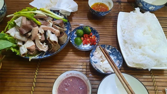 Pork intestines