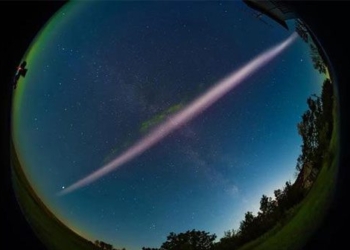 long sang tim 3 000 dollars red cosmic curve earth after a series of space fireworks 122272