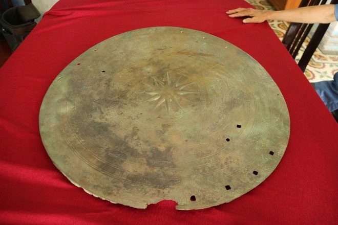 Regarding economic value, the Council estimates the drum is worth approximately 200 million VND.