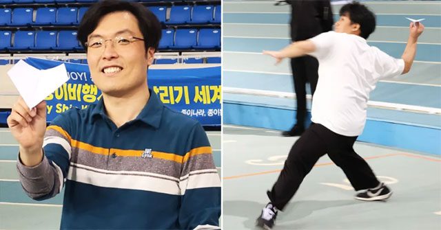 Paper airplane sets a record flight of over 77 meters