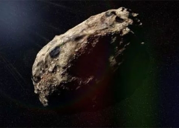 mini planet near 500m just flew over earth 119322