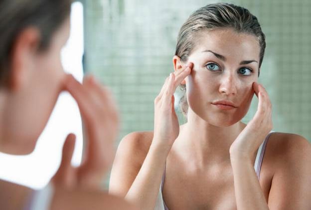 Switching to a plant-based milk is not a way to escape acne.