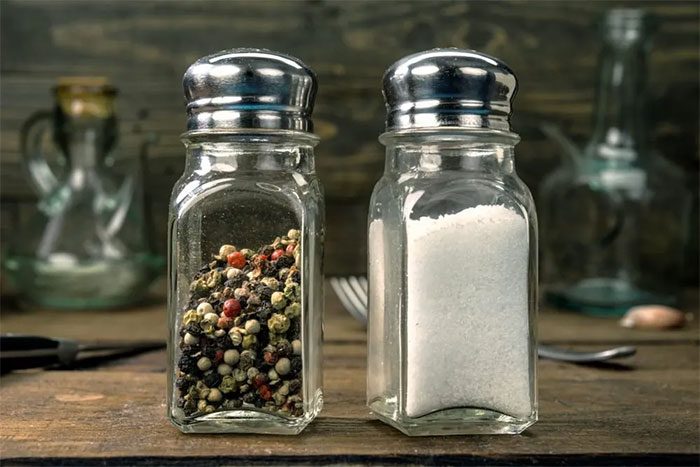 Salt and pepper particles will float instead of falling onto food.