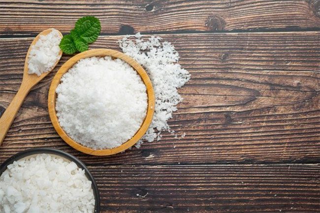 Salt water has antibacterial effects.