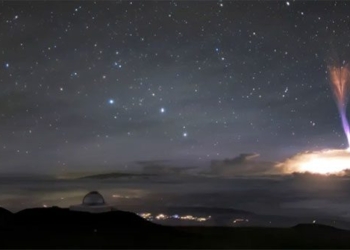 mysterious black hole contradicting the dark clouds 122216