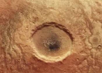 mysterious submarine finds terrifying demon on mars 121131