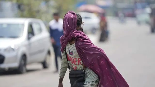 India's neighboring country, Pakistan, is experiencing similar conditions.