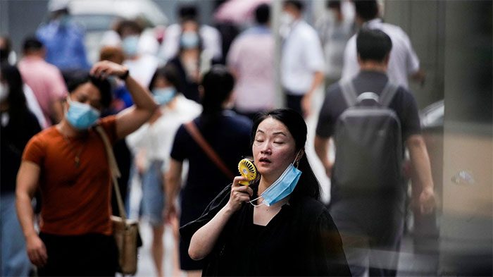 Some regions of China are experiencing the worst heatwave in 60 years.