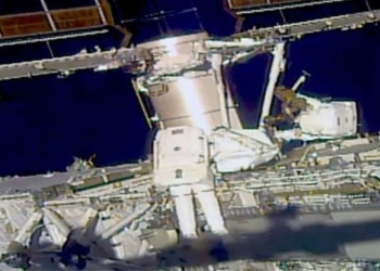 nasa astronaut walks in space for 7 hours 119449