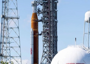 nasa launches moon base project 124130