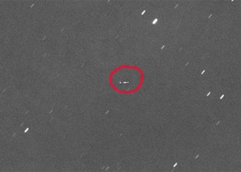 nasa spacecraft photo returning to earth 124655