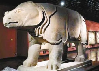 national treasure thousand years old china originated from vietnam extremely rare artifact 120383