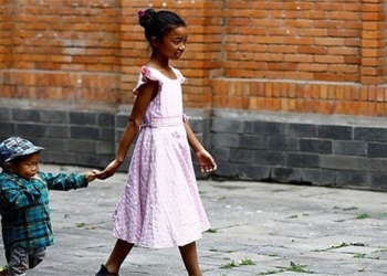 nepal boy awarded worlds tallest teenager title with height of 73 43cm 120757