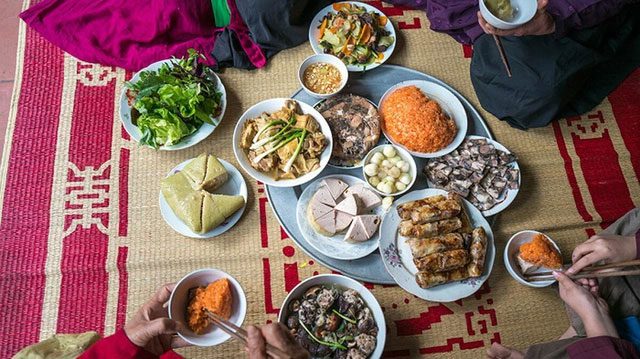 Sitting on the floor while eating is not a healthy way to eat.