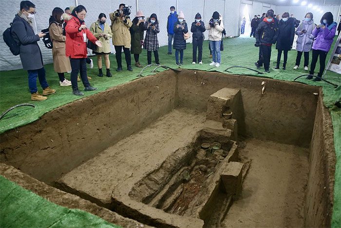 An ancient tomb found at the Liulihe site.