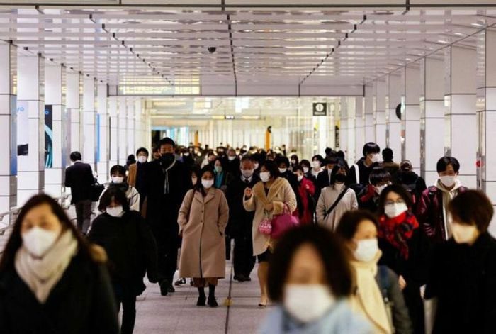 People wearing masks to prevent Covid-19 in Tokyo, Japan, on February 9.