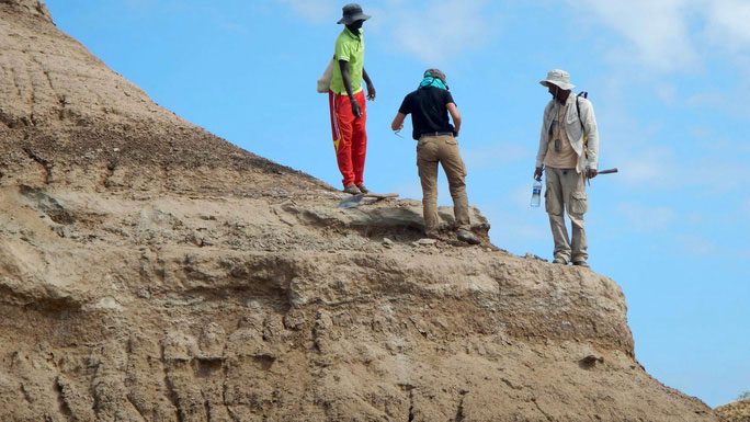 Scientists working at the Omo I excavation site