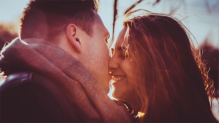 Kissing brings sweetness but can also transmit viruses between couples.