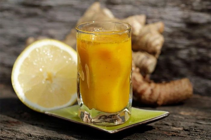 Ginger water improves health, combats colds, and reduces nausea.