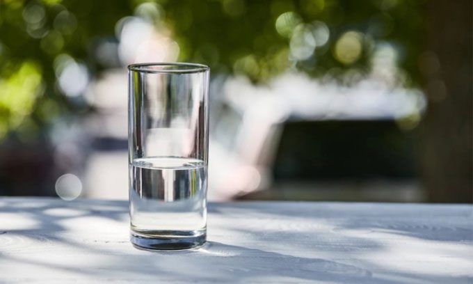 Drinking water can be extracted from the air thanks to a new salt hydrogel.