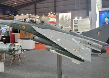 officially opening international defense exhibition for the first time in vietnam 124618