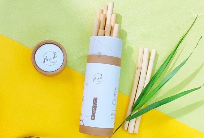 Reed grass straws produced by the team.