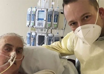 patient receives worlds first heart transplant has died 119299
