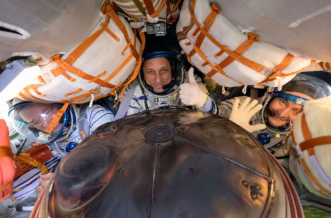 Astronaut returns to Earth