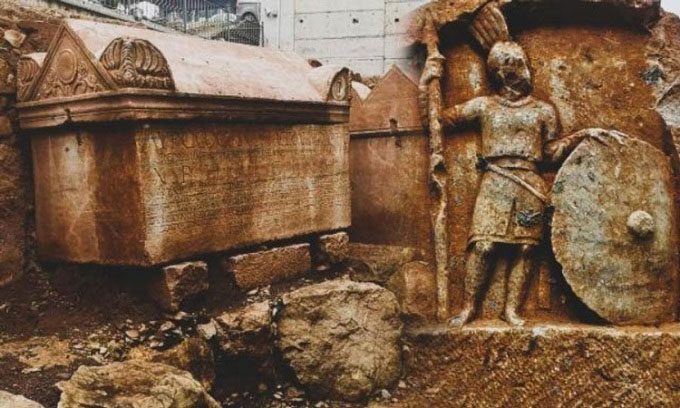 The stone coffin of Tziampo.