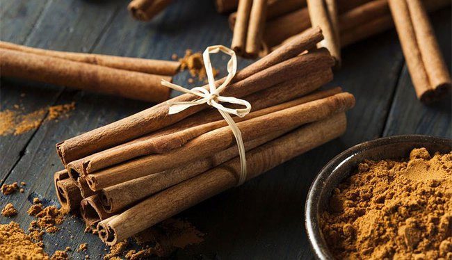 Cinnamon helps reduce cold hands and feet in winter.