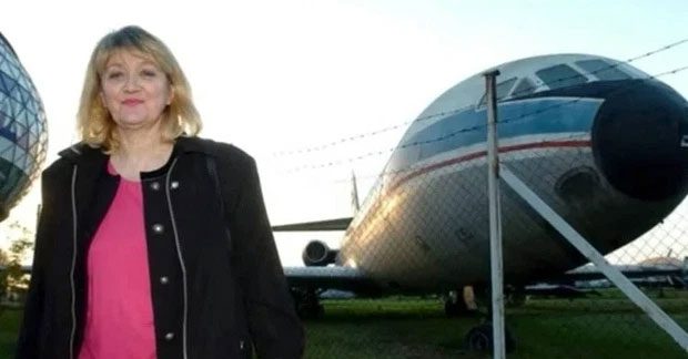She continued to work as a flight attendant despite experiencing a horrific accident