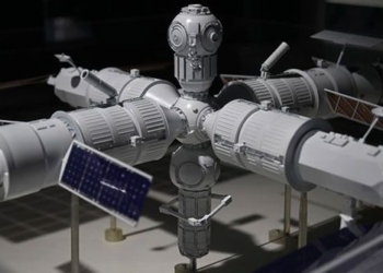russia launches public model of future space station 122379