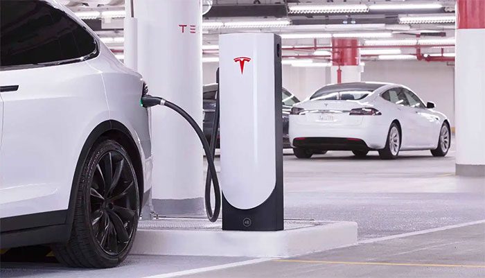 DCFC stations can provide direct current up to 350 kW for vehicles.