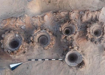 shocking structure on the nile river egyptian people defy time 119664