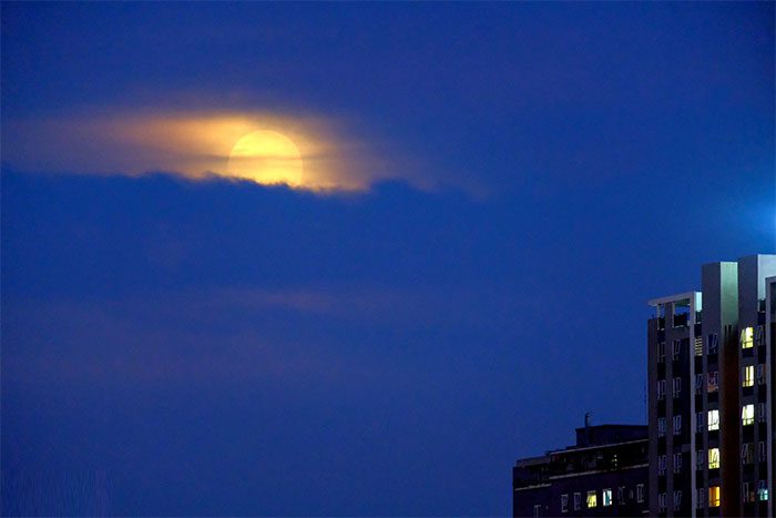 The largest supermoon of 2022 appeared and peaked around 4 PM