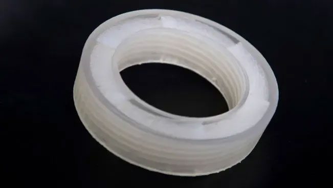 Combining elastic responses with gradient materials creates acoustic metamaterials.