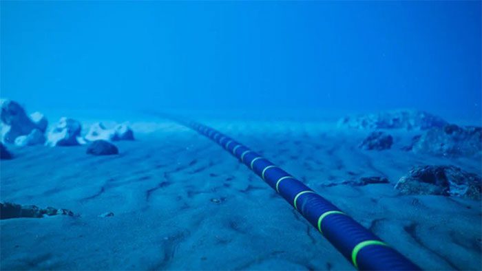 Approximately 37 km of undersea cable in Tonga was severed due to the volcanic eruption